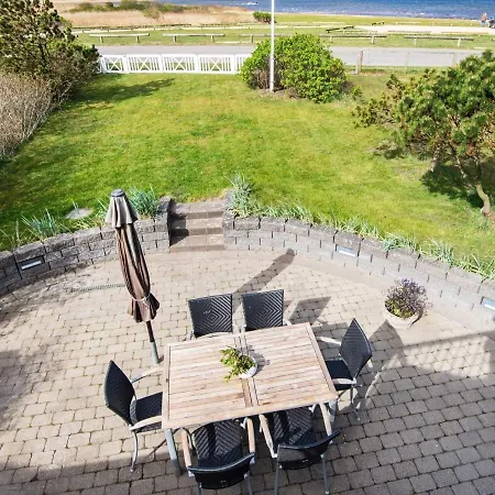 Three-bedroom In Hemmet 90 3*