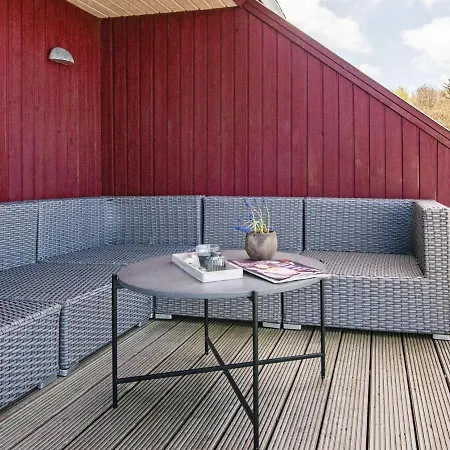 Three-bedroom In Hemmet 90 3*