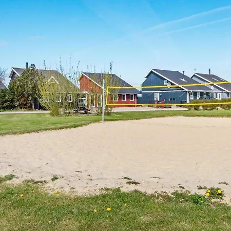 Three-bedroom In Hemmet 90 3*